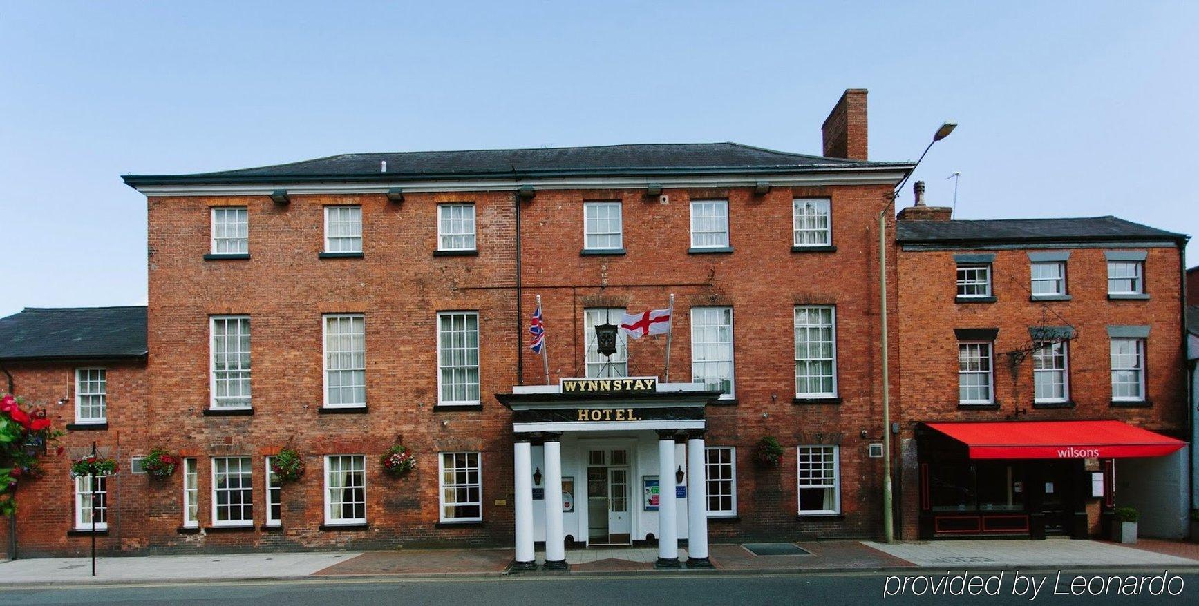 The Wynnstay Hotel, Oswestry, Shropshire Buitenkant foto